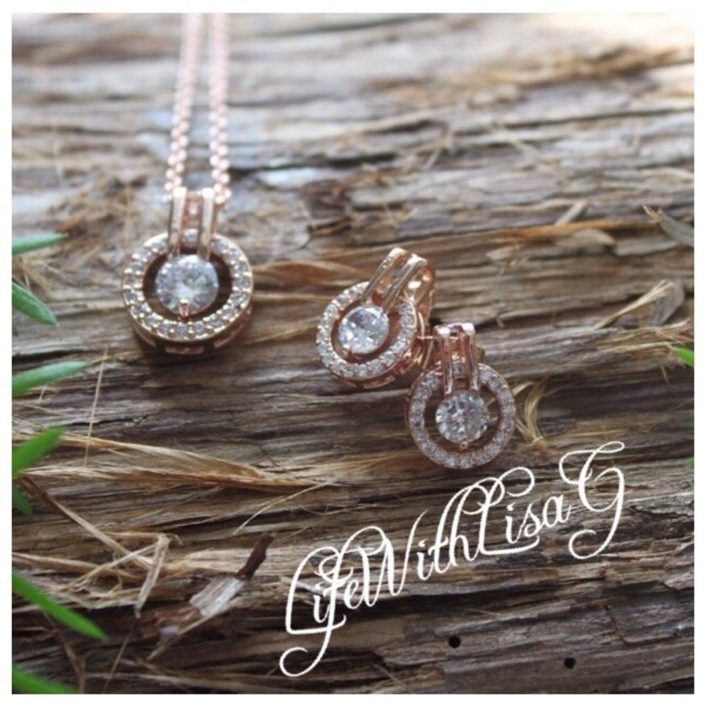 Rose Gold Halo Set Necklace and Earrings